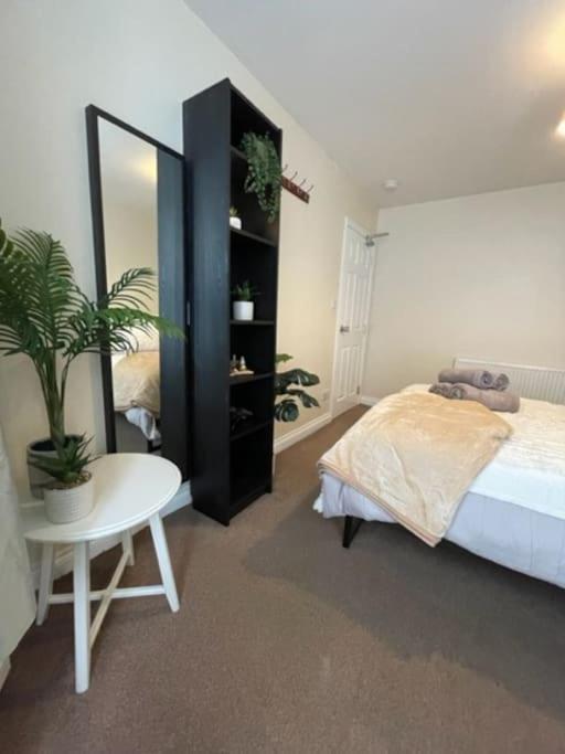 5 Bedroom, Sleeps 9 - Base To Explore Liverpool And Beyond 利物浦 外观 照片