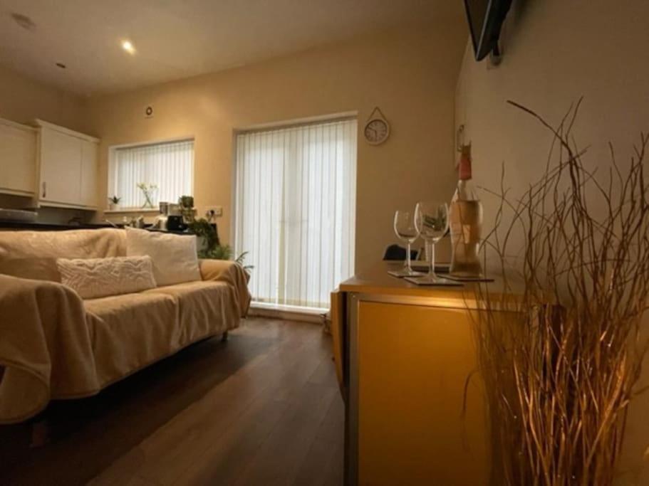 5 Bedroom, Sleeps 9 - Base To Explore Liverpool And Beyond 利物浦 外观 照片