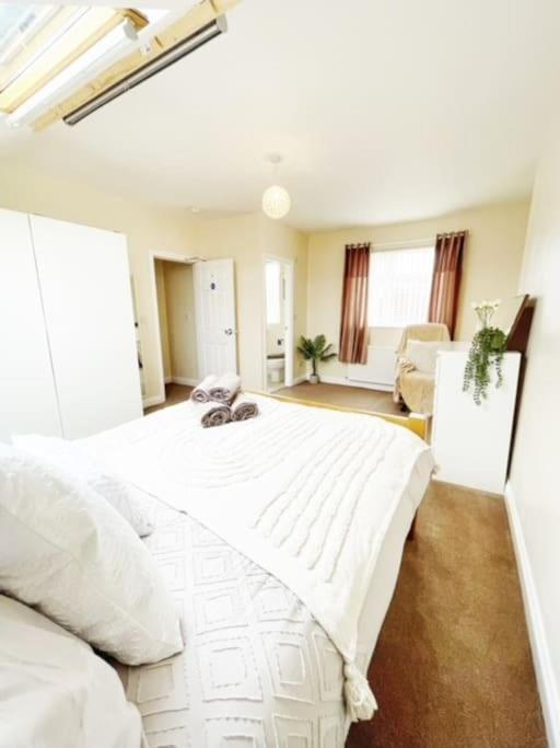 5 Bedroom, Sleeps 9 - Base To Explore Liverpool And Beyond 利物浦 外观 照片